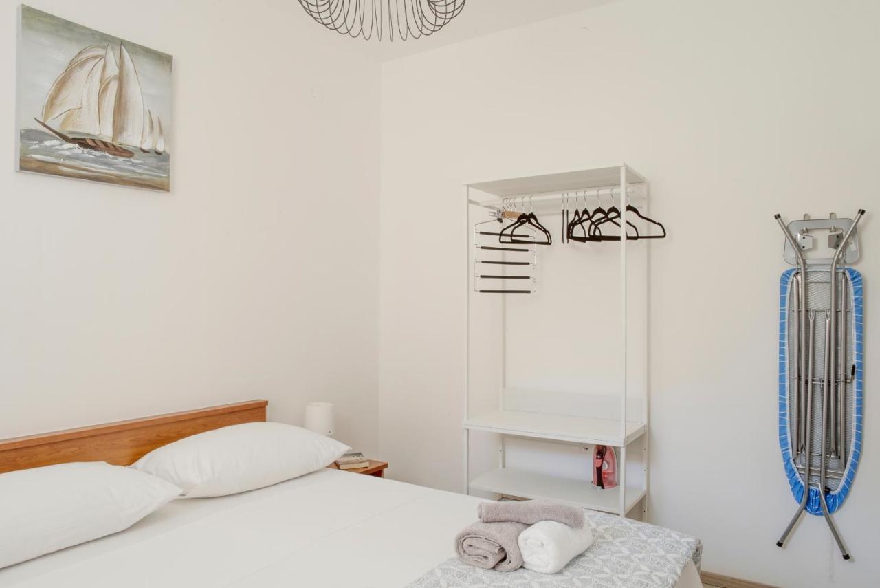 Apartmani Vudrag Trogir Exterior photo